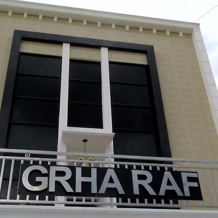 Grha Raf Homestay Makale Exterior photo
