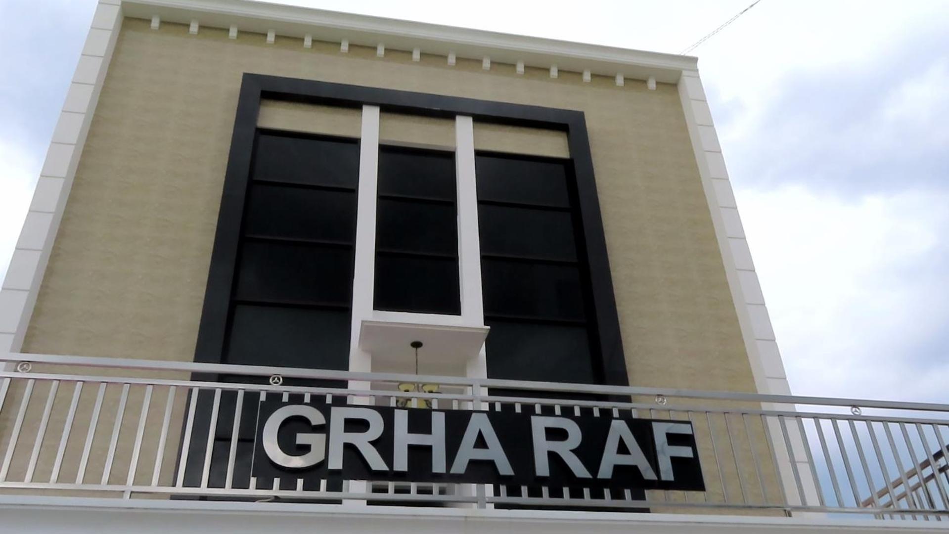 Grha Raf Homestay Makale Exterior photo